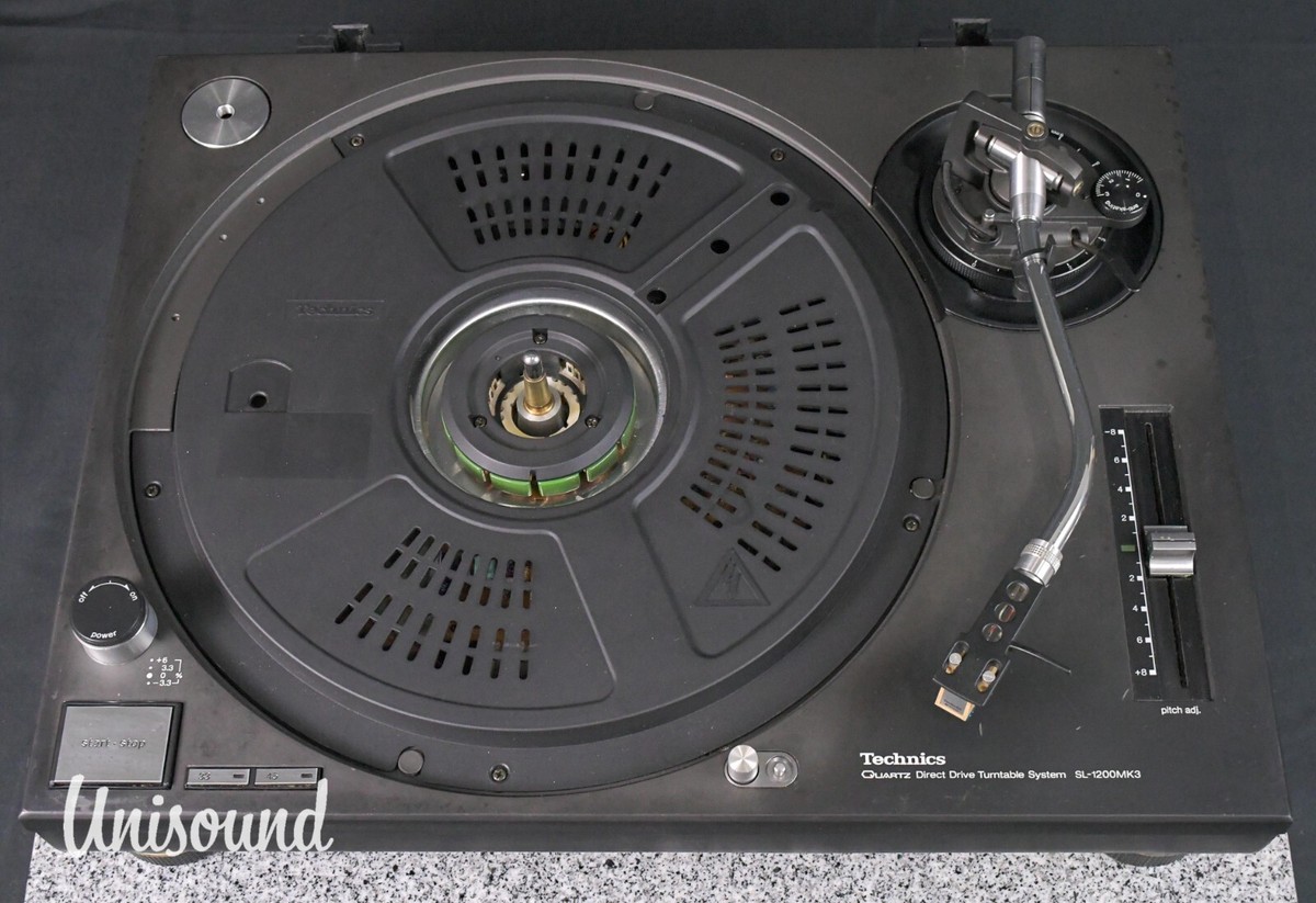 Technics SL-1200MK3 Black Direct Drive DJ Turntable in Very