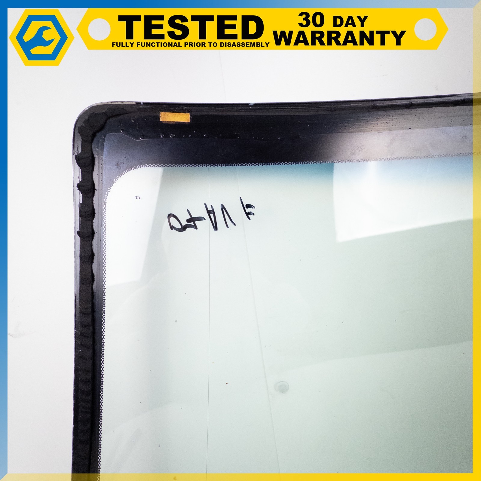 Aston Martin Vantage 2006-2017 Front Door glass
