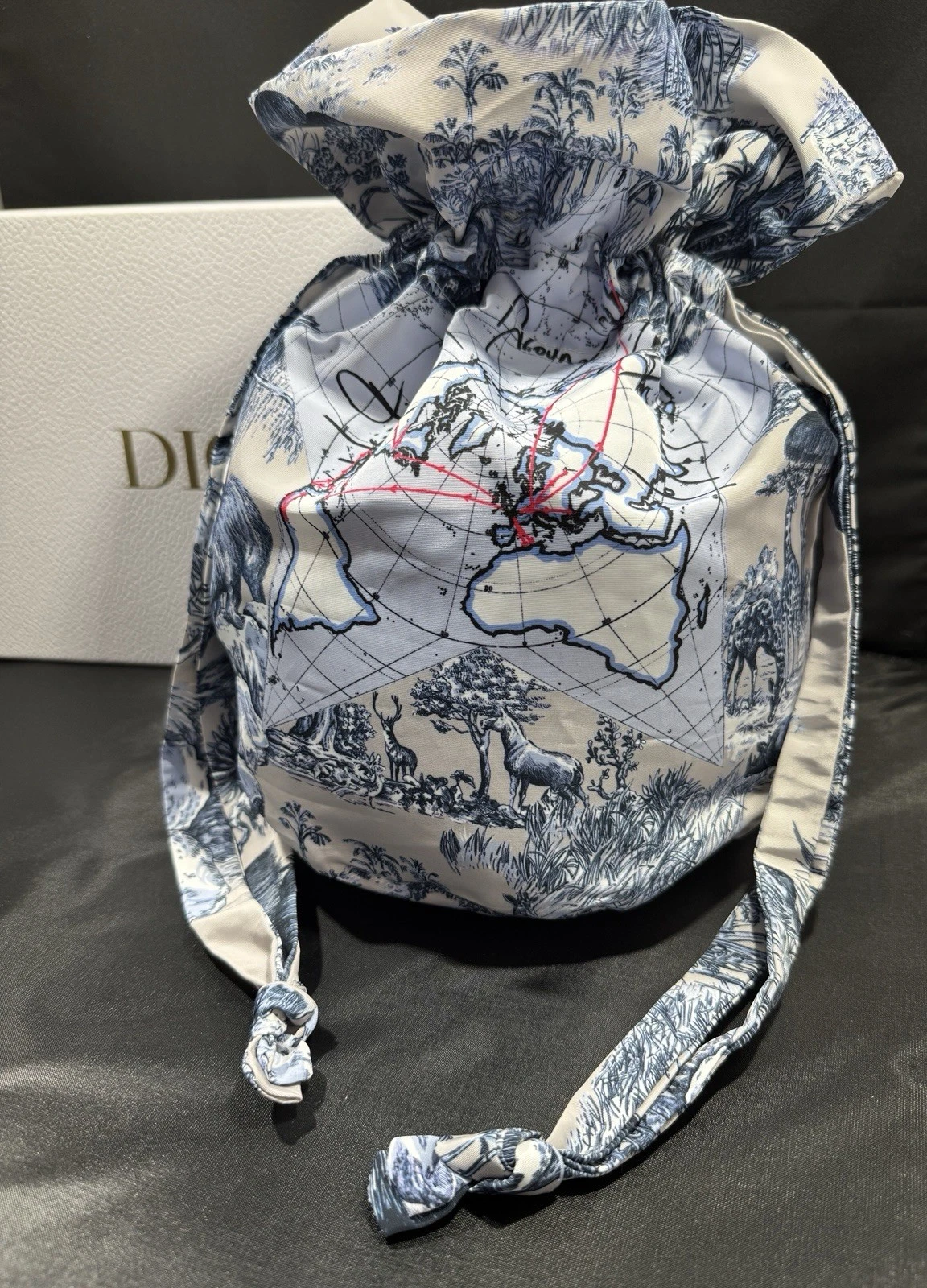 DIOR   Pochette à cordon Autour du monde   GRAND 12x12 VIP cadeau authentique