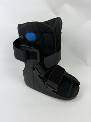 Short Air Cam Walker Fracture Boot, Fits Left or Right, MED Black