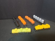 Lot Of 6 Various N Scale Tank Freight Train Cars See Details  Pictures AGH