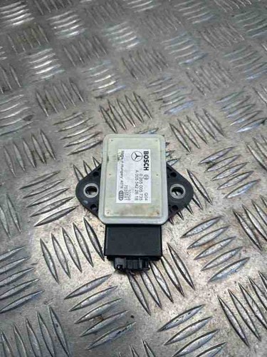 MERCEDES-BENZ E W212 Beschleunigungssensor 0265005735 2.20 Diesel 30498089