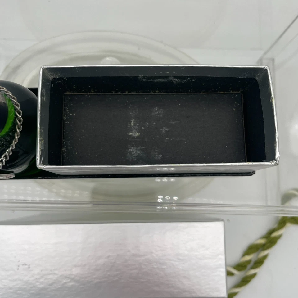 De colección Faberge Brut Jr Jabón en Cuerda Salpicaduras Loción Set de Regalo Medallón Acicalamiento Foto 2 de 4