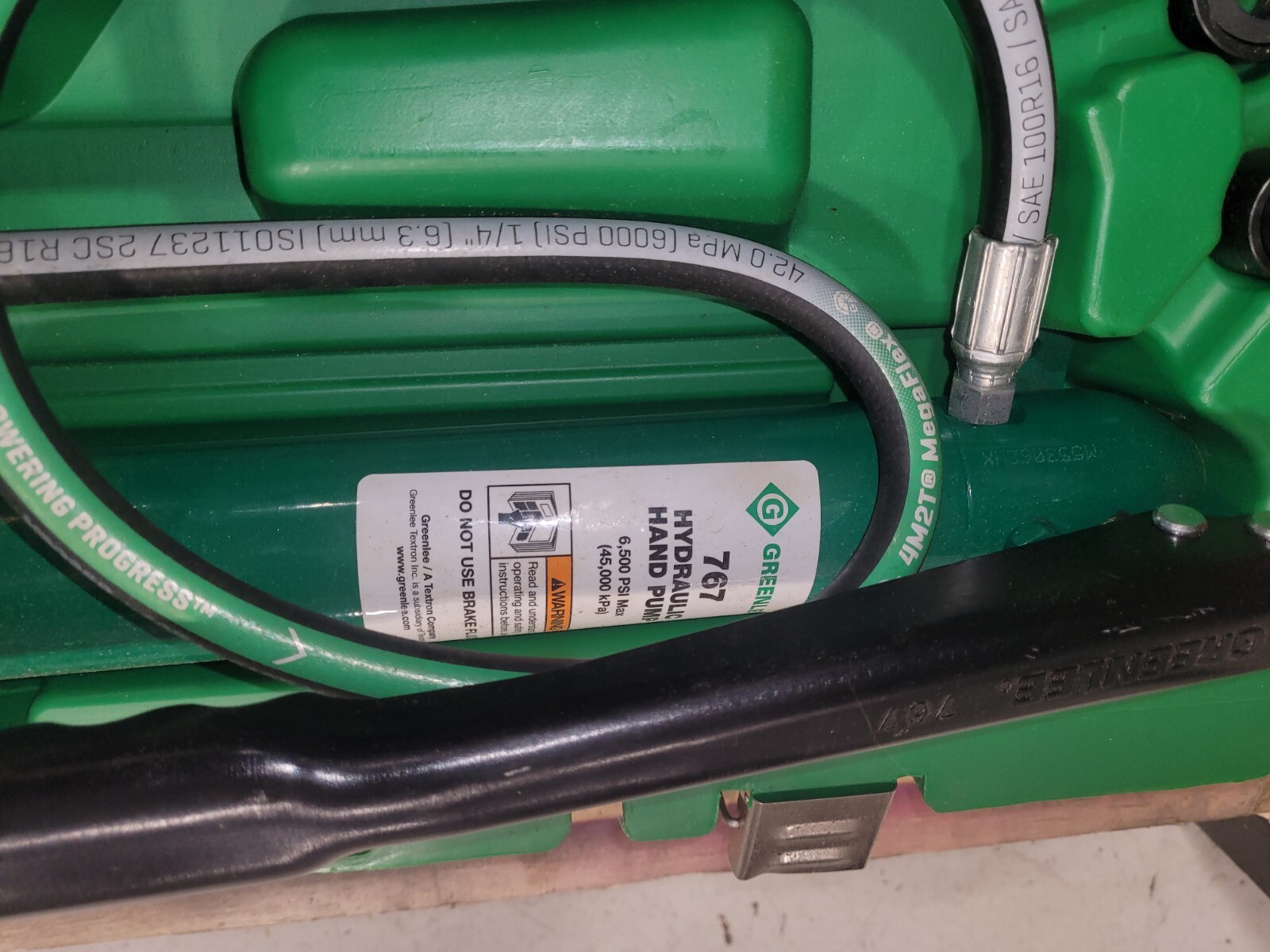 Greenlee 7310SB Hydraulic Knockout Punch Set Up To 4 Inch, NOS! CHEAP