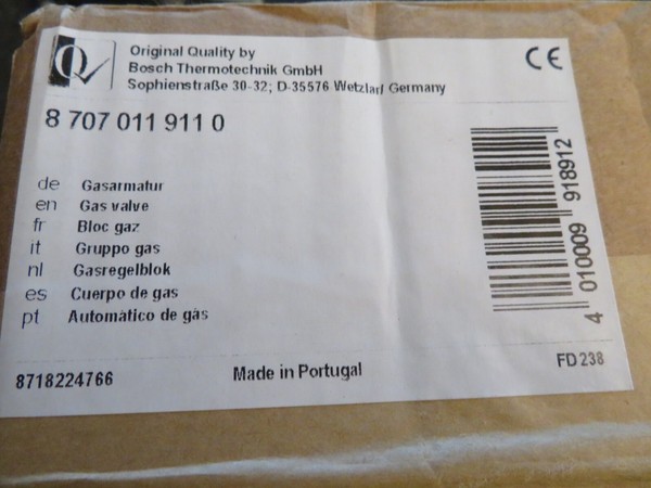 Junkers Gasarmatur Gasregelblock 87070119110-image