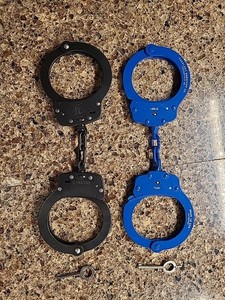 Peerless Model 750 Blue Color Handcuffs &Smith & Wesson M-100-01 Black w Keys