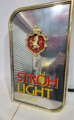 Vintage Stroh's Beer Sign Lighted