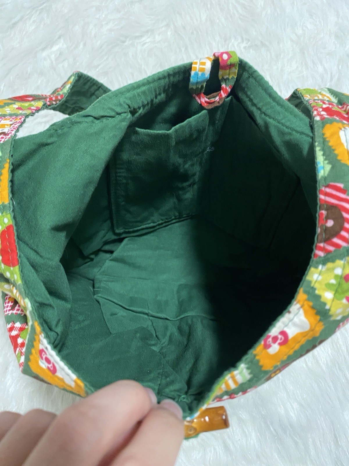 Hello Kitty-themed shoulder bag. patchwork-style … - image 6