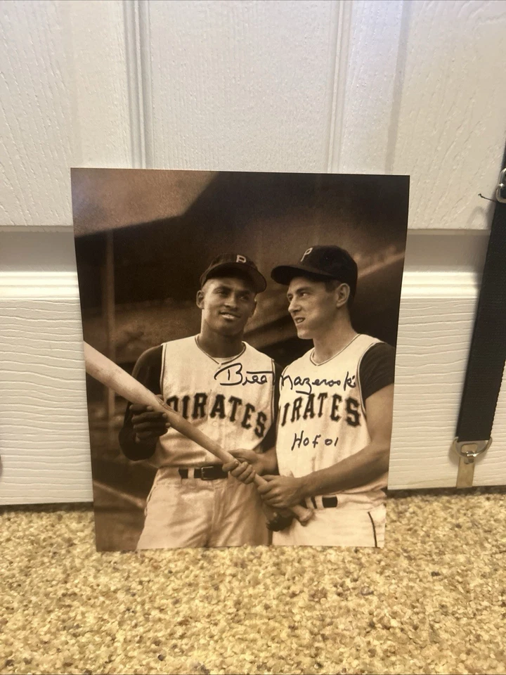 Imagen de Piratas AUTOGRAFIADA VINTAGE Mazeroski & Clemente HOF 01 (Tinta Negra) 8x10 Foto 2 de 3