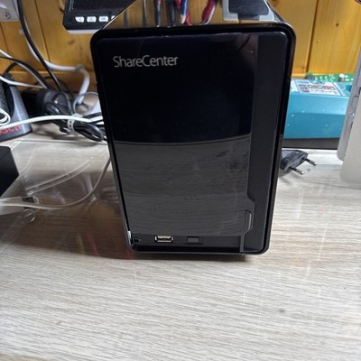 D-Link Share Center DNS-320 Ohne Festplatten