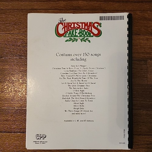 The Christmas Fake Book for Piano Keyboards Vocal Guitar C Instrument Edition - Picture 4 of 8