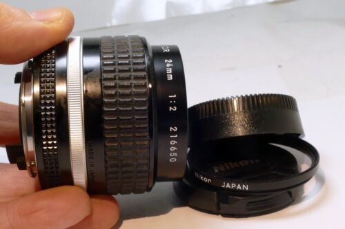 Nikon Ai-s AIS 24mm f2 wide angle prime manual focus lens f2.0 - Mint condition - Picture 2 of 21