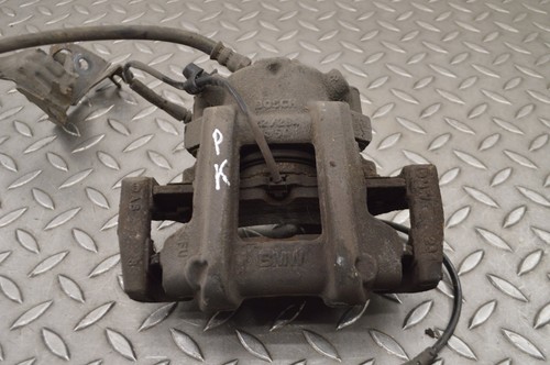 BMW 1 F20 116i 2011 RHD Bremssattel vorne links 15399433