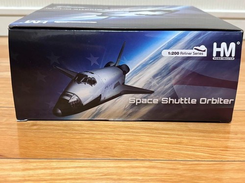 Hobby Master HL1407 1:200 Space Shuttle Orbiter "Challenger" Diecast model - Picture 5 of 11
