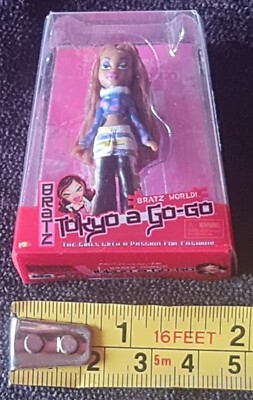 Bratz Miniverse Collectors Mini Toyko A Go Go Sasha von MGA