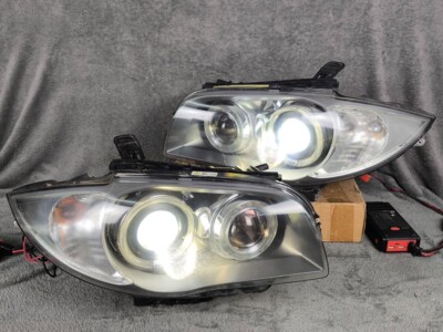 BMW 1 SERIES E81 E82 E87 E88 LEFT AND RIGHT XENON HID HEADLIGHTS