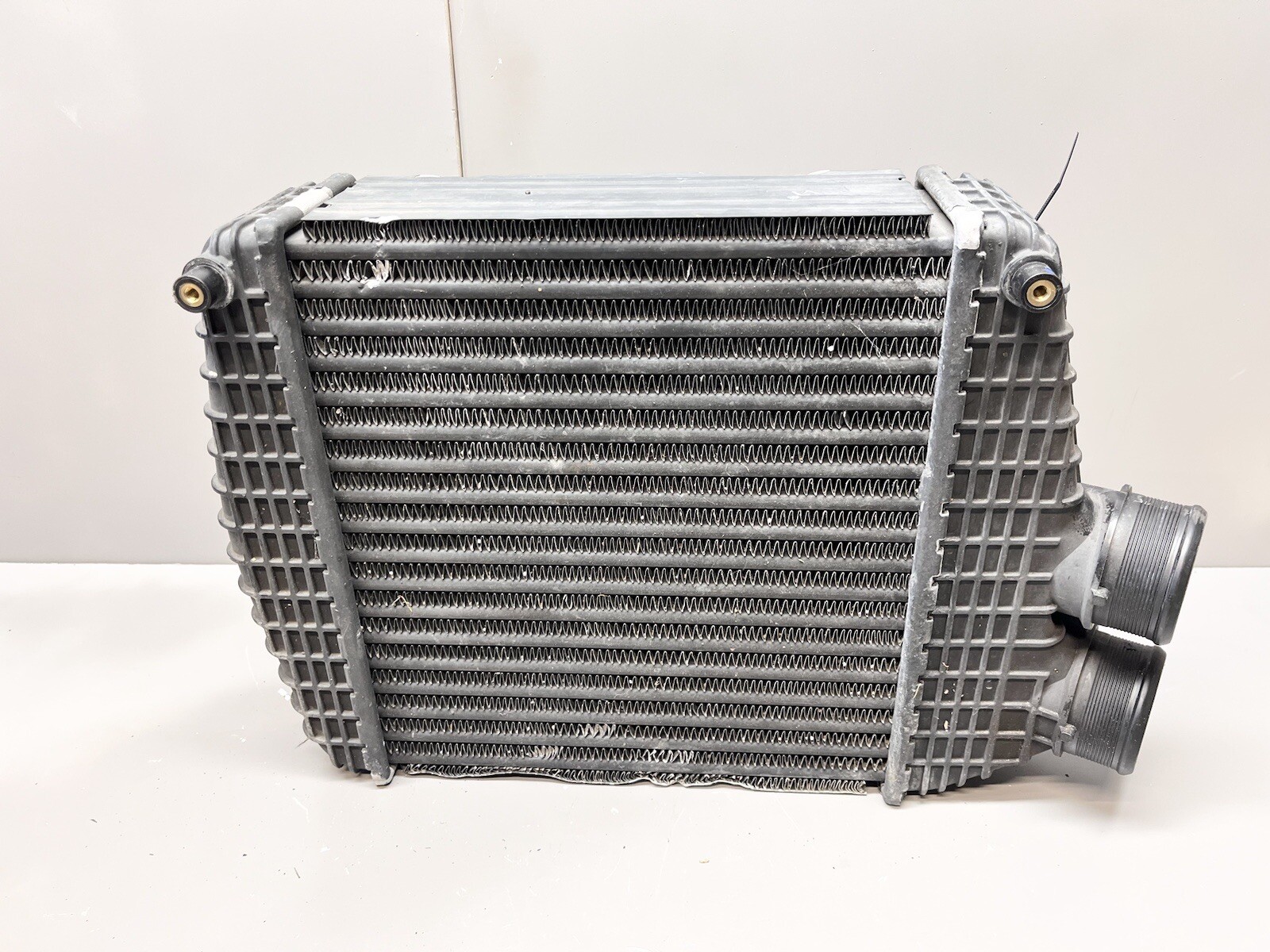 ⭐️2014-2020 Maserati Ghibli 3.0L Left Side Turbocharger Intercooler 16474839 OEM