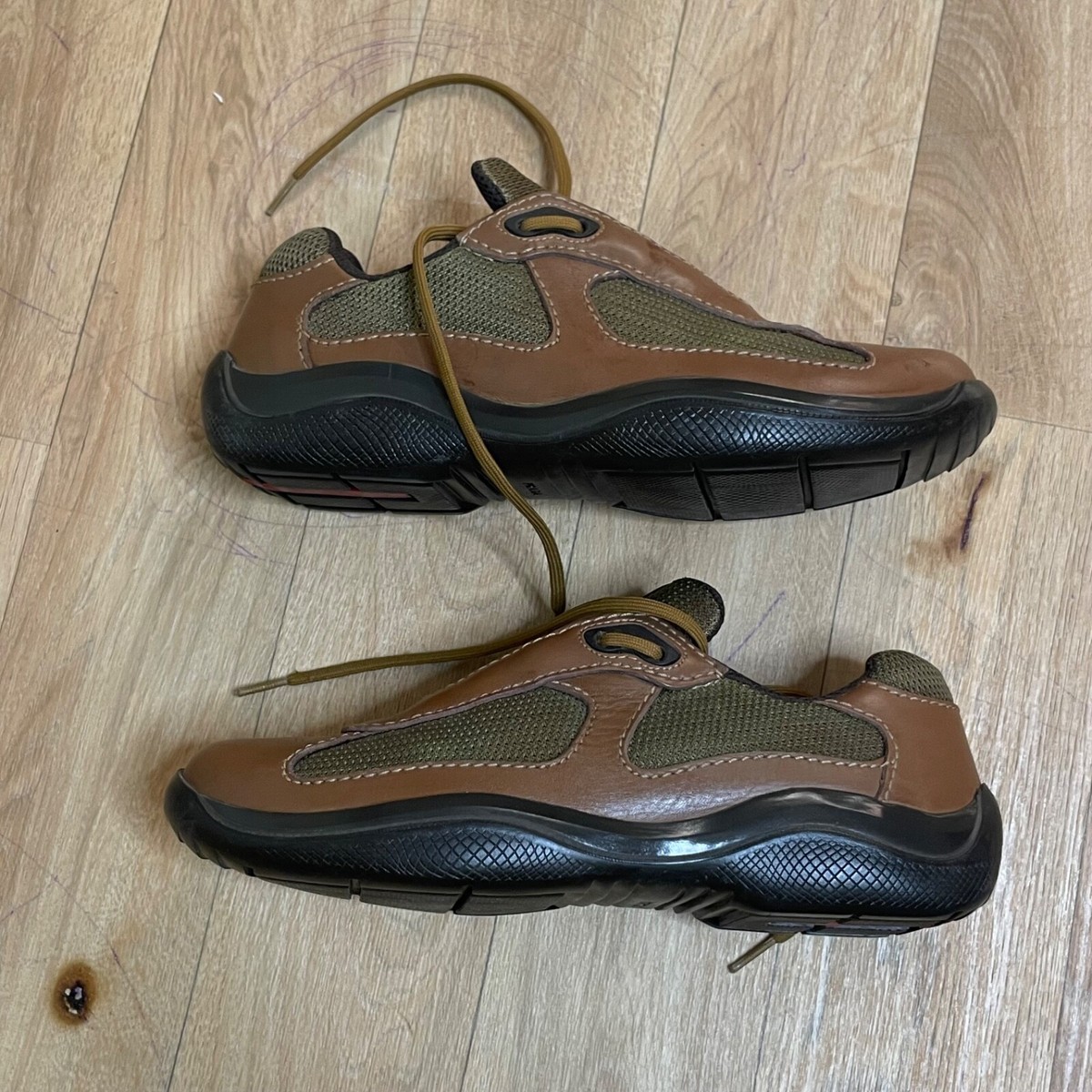 VINTAGE Prada America
