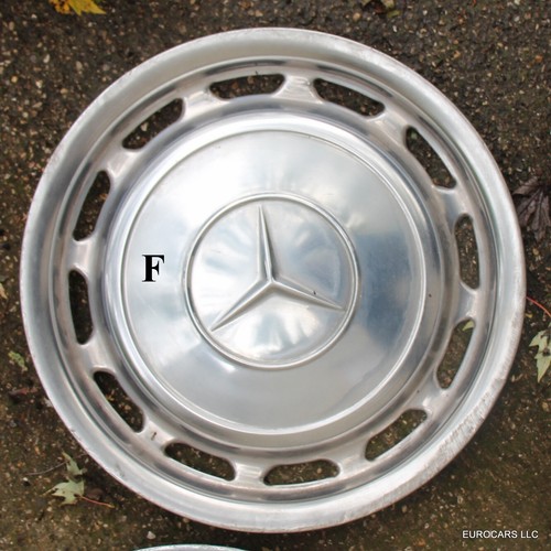 Mercedes Hub Cap 280SL 280SE 22Ose W115 W114 R107 W108 W109 60's 70's - Picture 4 of 8