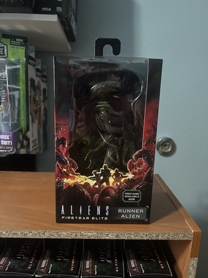 NECA Aliens Fireteam Elite Runner Alien Action Figure