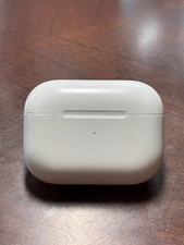 Apple AirPods Pro 2nd Gen Charging Case A2700 MagSafe Lightning Case Only OEM