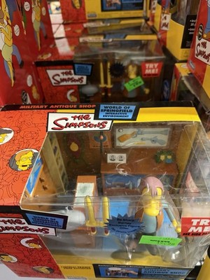 ARMAザ・シンプソンズ ミリタリーアンティークショップ 15→13 The Simpsons World of Springfield Military Antique Shop Playset