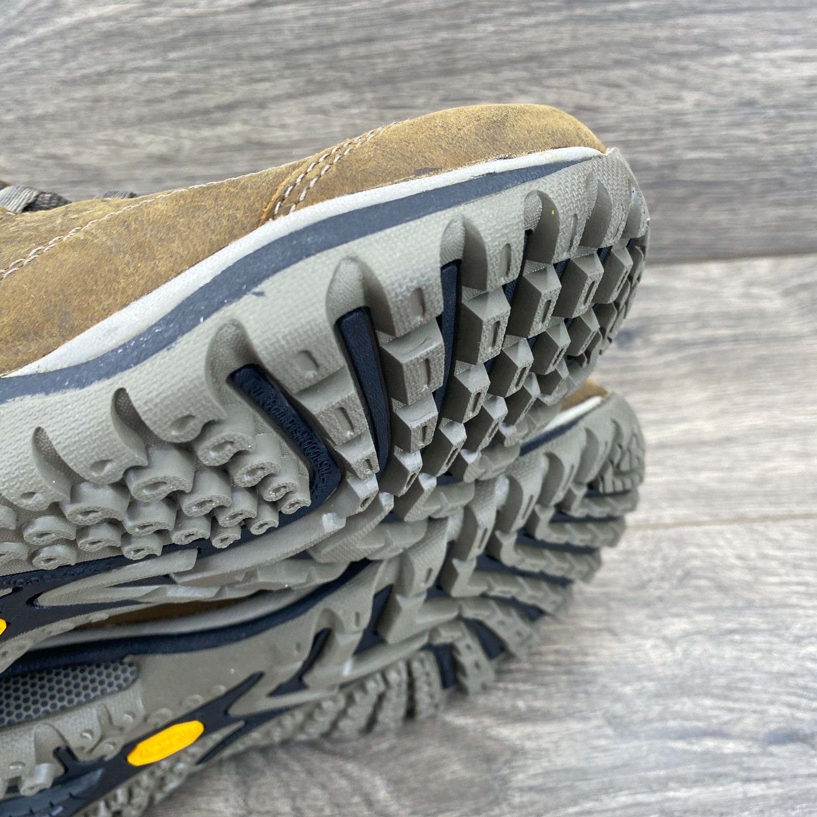 Merrell Siren Traveller 3 Waterproof Hiking Boot Women's Size 7.5 Brown JO35344