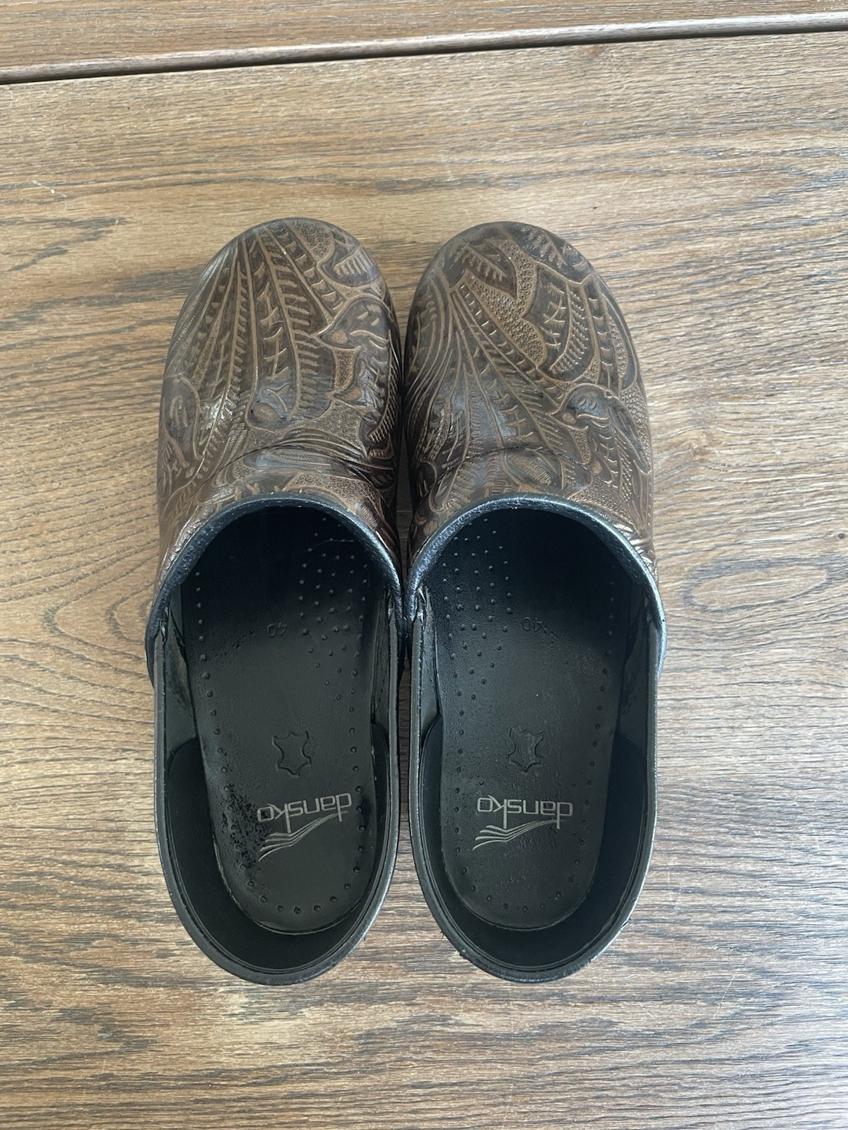 Dansko Brown Patterned Embossed Clogs Work Shoes … - image 3