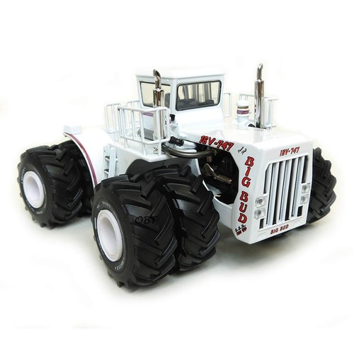 First Gear SIGNED 1/64 Big Bud 16V-747 Silver Series 1100 HP Tractor 60-1793 - Picture 3 of 7