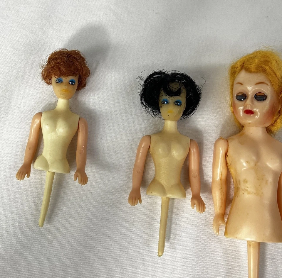 Lote De 5 De Colección Muñeca Wilton Elige Burbuja Pelo Cupcake Cake Topper Años 70 Estilo Barbie Foto 2 de 4