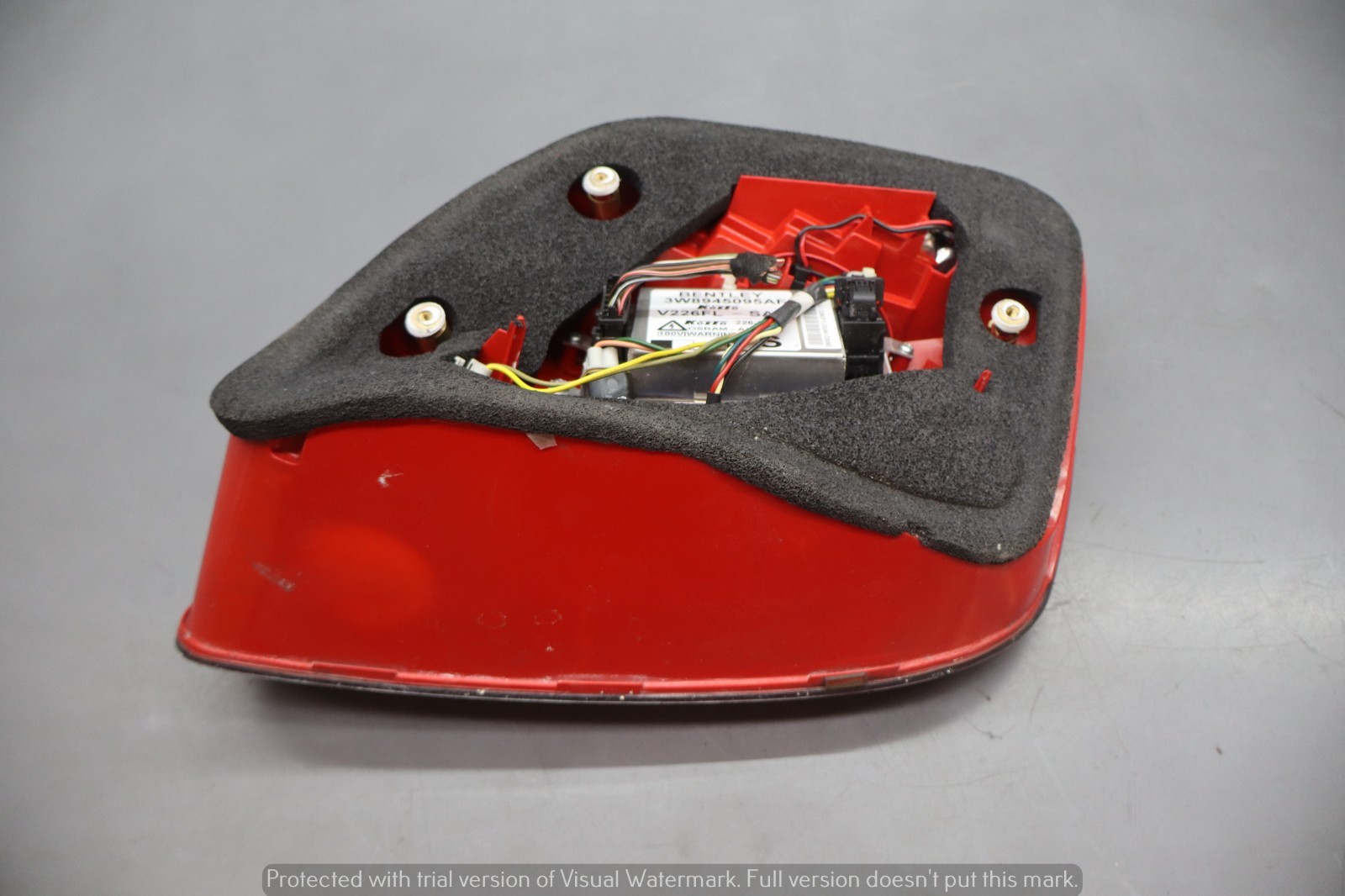 Bentley Continental GT 2003-2009 Rear Left Tail light P/N 3W8945095AF