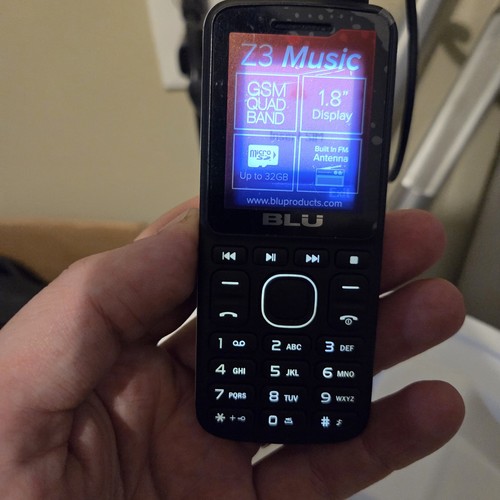 BLU Z3 Music GSM Unlocked 1.8" Dual Sim FM Radio Cellphone - Tested Works - Picture 8 of 8