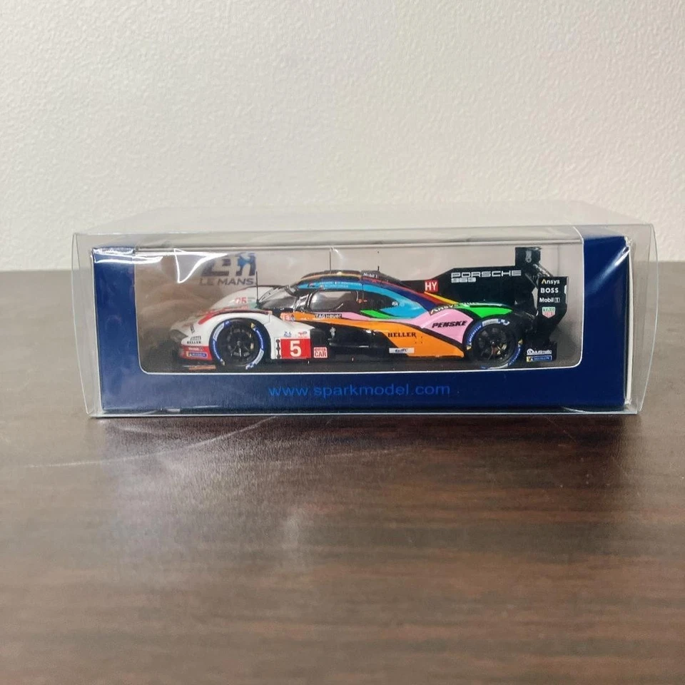 Modellino auto Spark Porsche 963 Penske 2023 Motorsport nuovo sigillato con... - Immagine 4 di 4