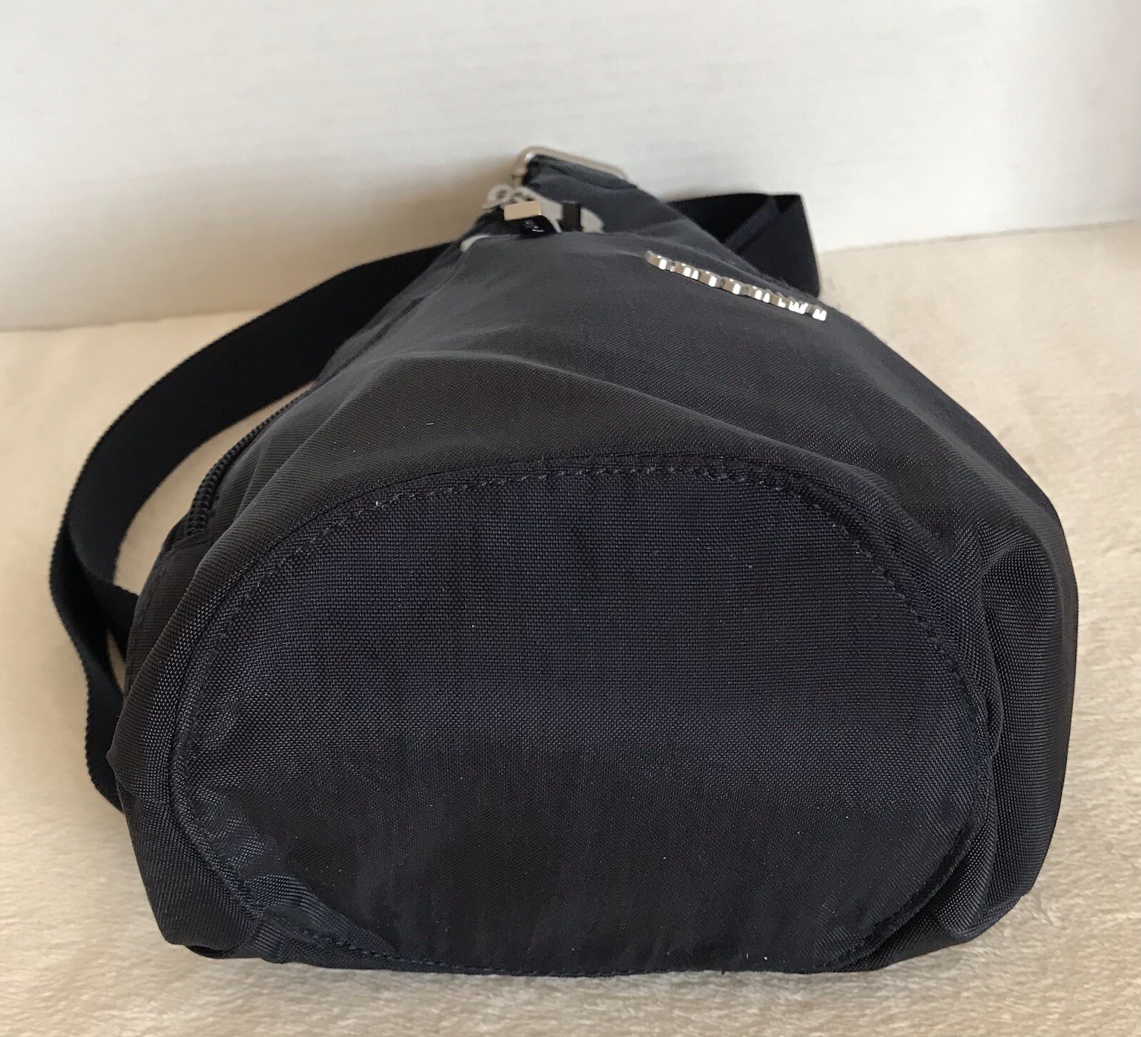 NWTBAGGALLINI MINI SLING”WATERPROOF NYLON NAVY BLUE RFID PROTECTION