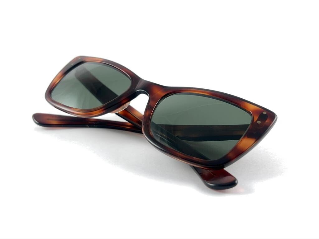 NEW VINTAGE RAY BAN CARIBBEAN 1960'S MIDCENTURY GREY LENSES USA