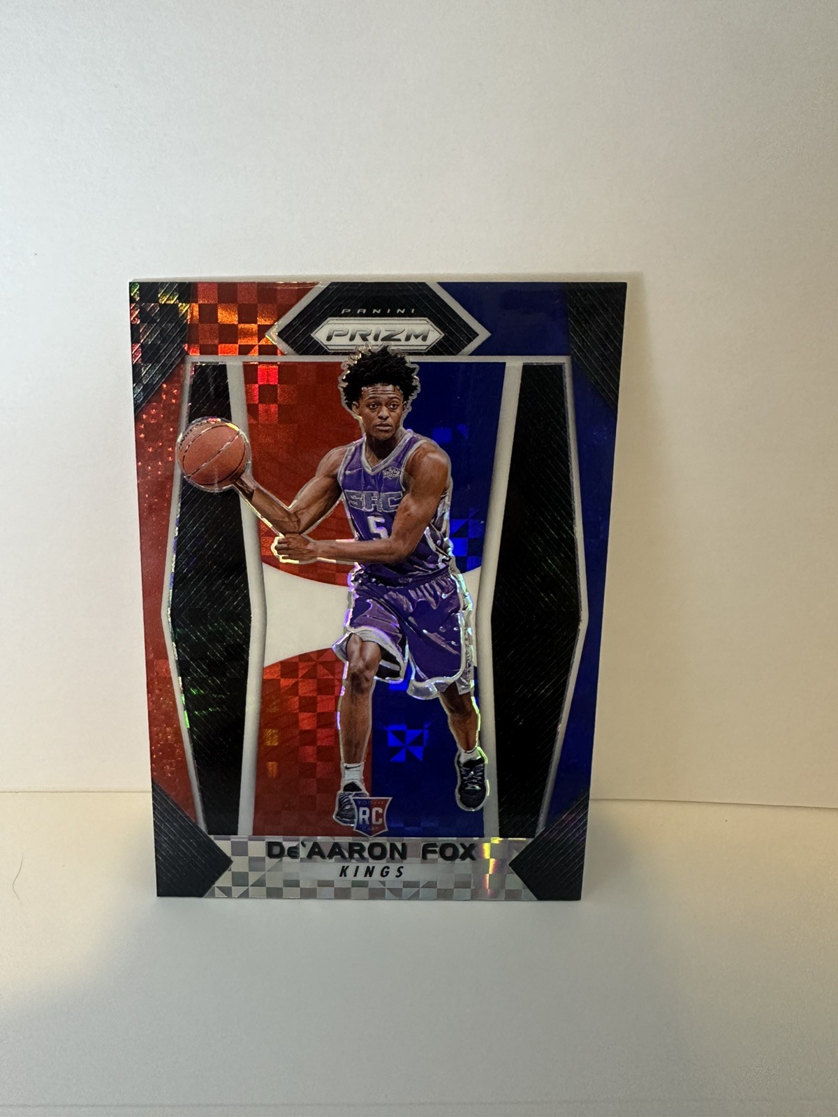 2017-18 Panini Prizm Red White Blue Prizm De'Aaron Fox RC #24 Sacramento Kings