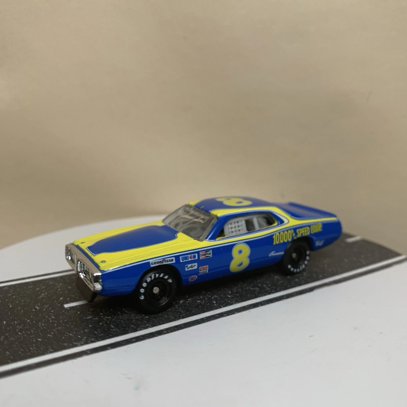 Picture 2 of 13