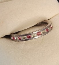 Sterling Silver 925 Garnet White Faceted Gems Mounted in Silver Band Sz 7