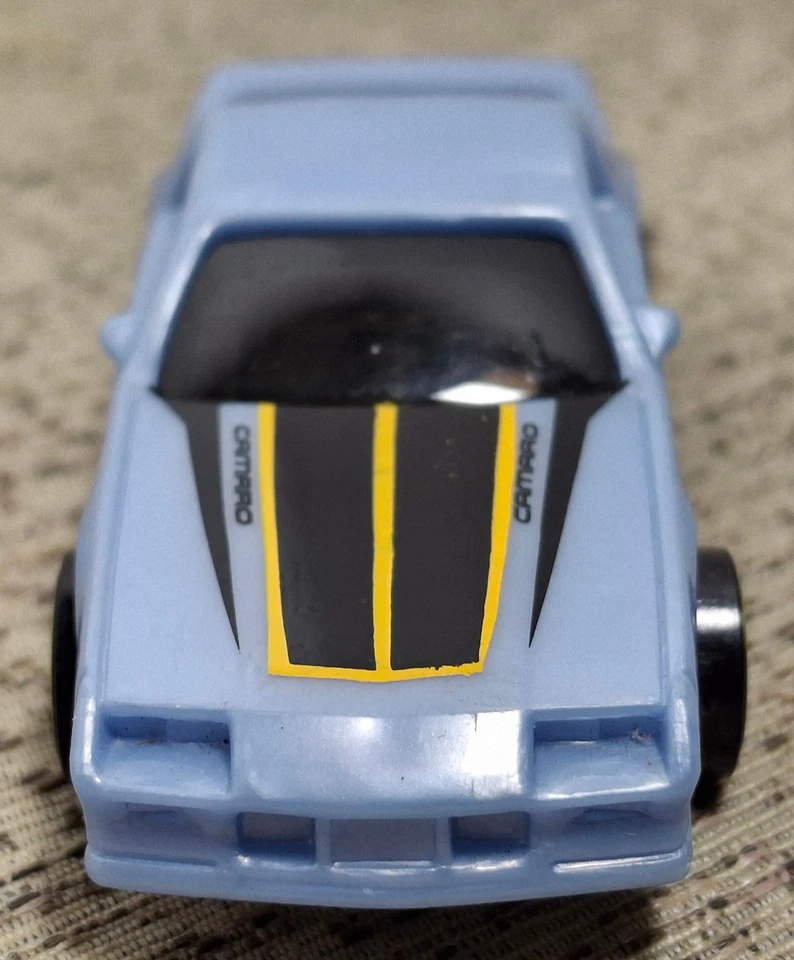 Coche de juguete Hot Wheels Muscle Mania 6/10 (2015) azul Camaro Z28 Foto 2 de 4