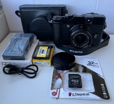 Hochwertige Kompaktkamera Fujifilm X10. Japan. Funktionsfähig. - Bild 1 von 4