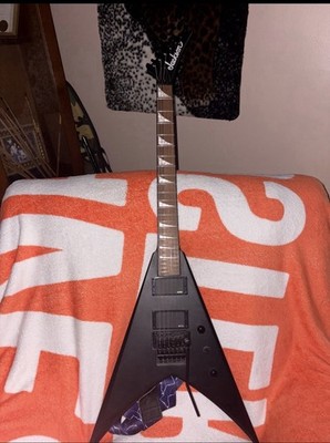 Jackson x Series King v KVXMG Electric Guitar Laurel Satin Black