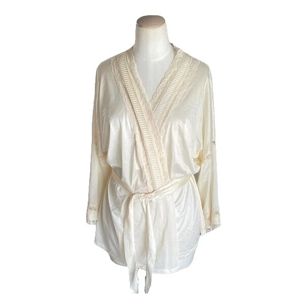 1950s Vintage Sleepwear & Robes for Women