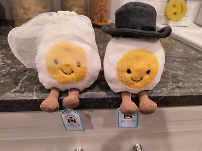 Jellycat Amuseables Boiled Egg Bride and Groom Brand new (BNWT