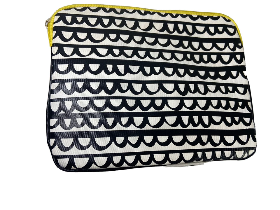 Funda Funda para Tablet Apple iPad Art Pop Deco Negra Blanca Impresión Bando Ban.do Foto 2 de 4