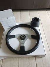 KIT VOLANTE  Nero DM 35 CON MOZZO LANCIA FULVIA  E BERLINA CON  STEMMA  LANCIA 