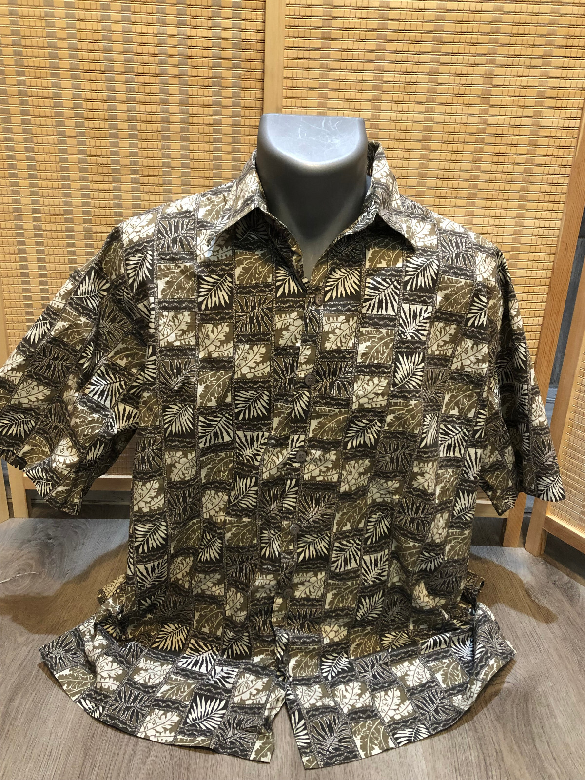 Picture 1 of 6