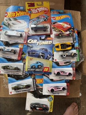 Hot Wheels Corvette Lot of 10 Hot Wheels 1 Car Tuned 1 Lose Car   Total Of 12