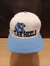 Varsity By Apex One North Carolina UNC Tar Heels Embroidered Snapback Hat 90s?