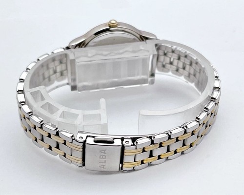 Reloj SEIKO ALBA Damas Esfera Blanca Estuche Dos Tonos 25mm 16cm Muñeca Moda - Imagen 9 de 12