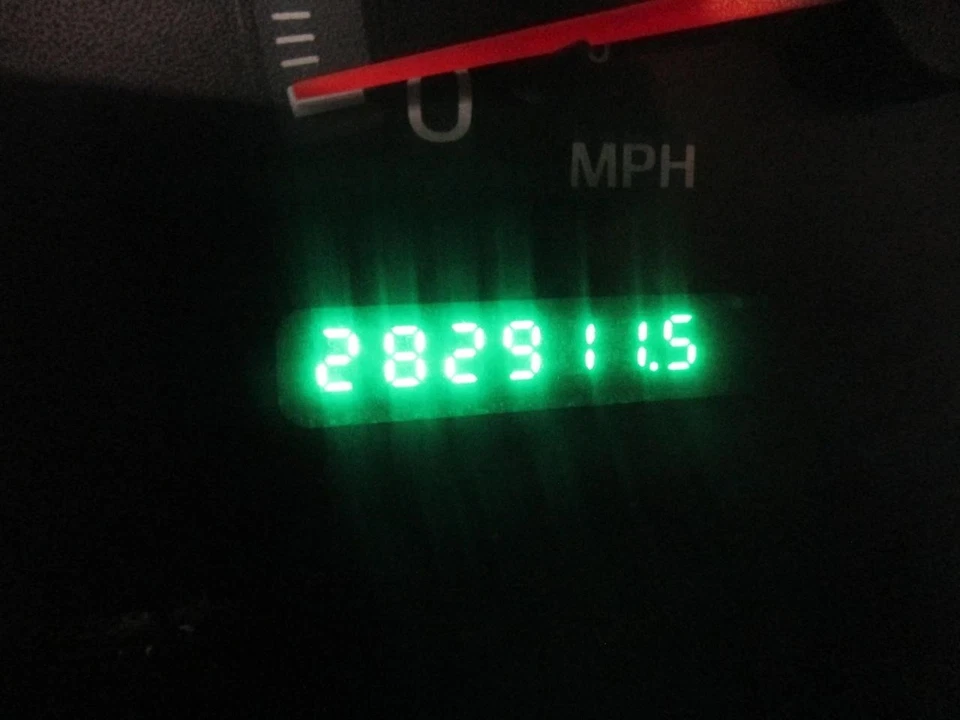 二手转向信号/停车灯总成适合:2001 年福特 F150 拾音器公园灯- — 第 4/4 张图片